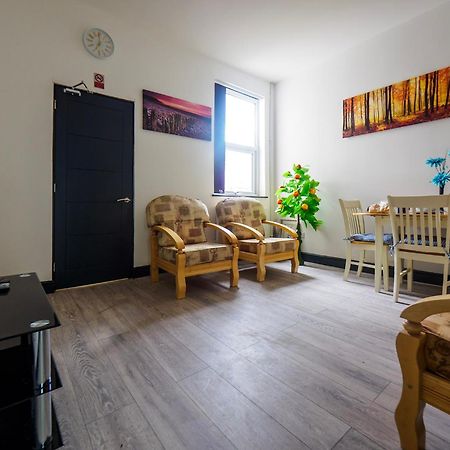 Chatham Lodge Cosy Large Double Room 1 Stoke-on-Trent 外观 照片
