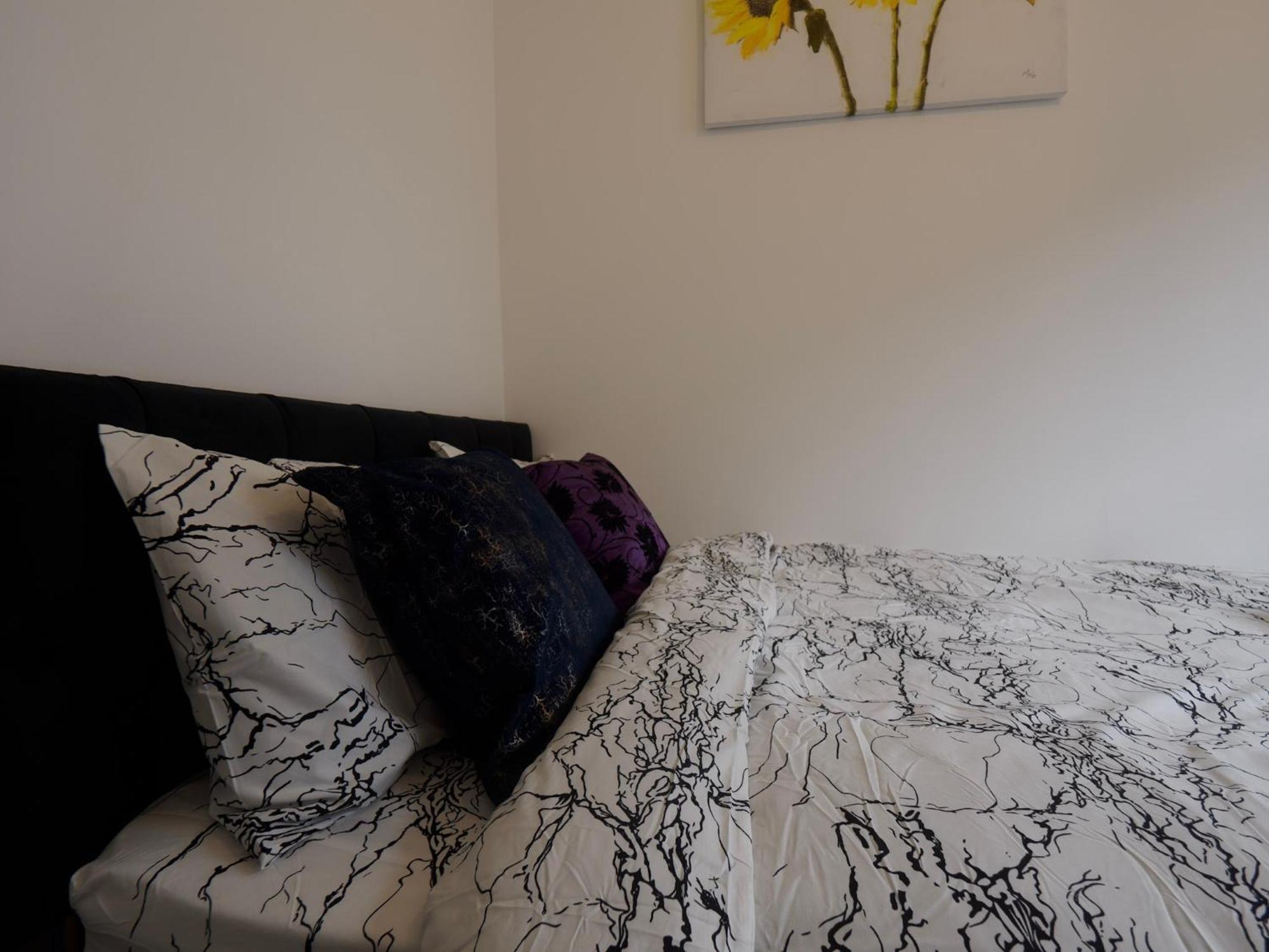 Chatham Lodge Cosy Large Double Room 1 Stoke-on-Trent 外观 照片