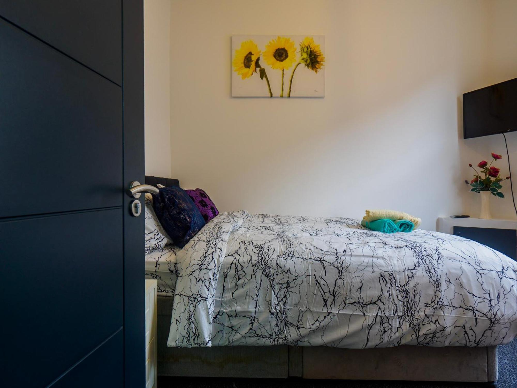 Chatham Lodge Cosy Large Double Room 1 Stoke-on-Trent 外观 照片