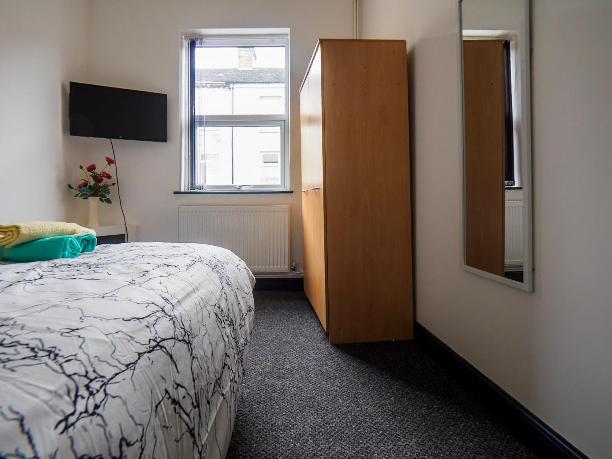 Chatham Lodge Cosy Large Double Room 1 Stoke-on-Trent 外观 照片